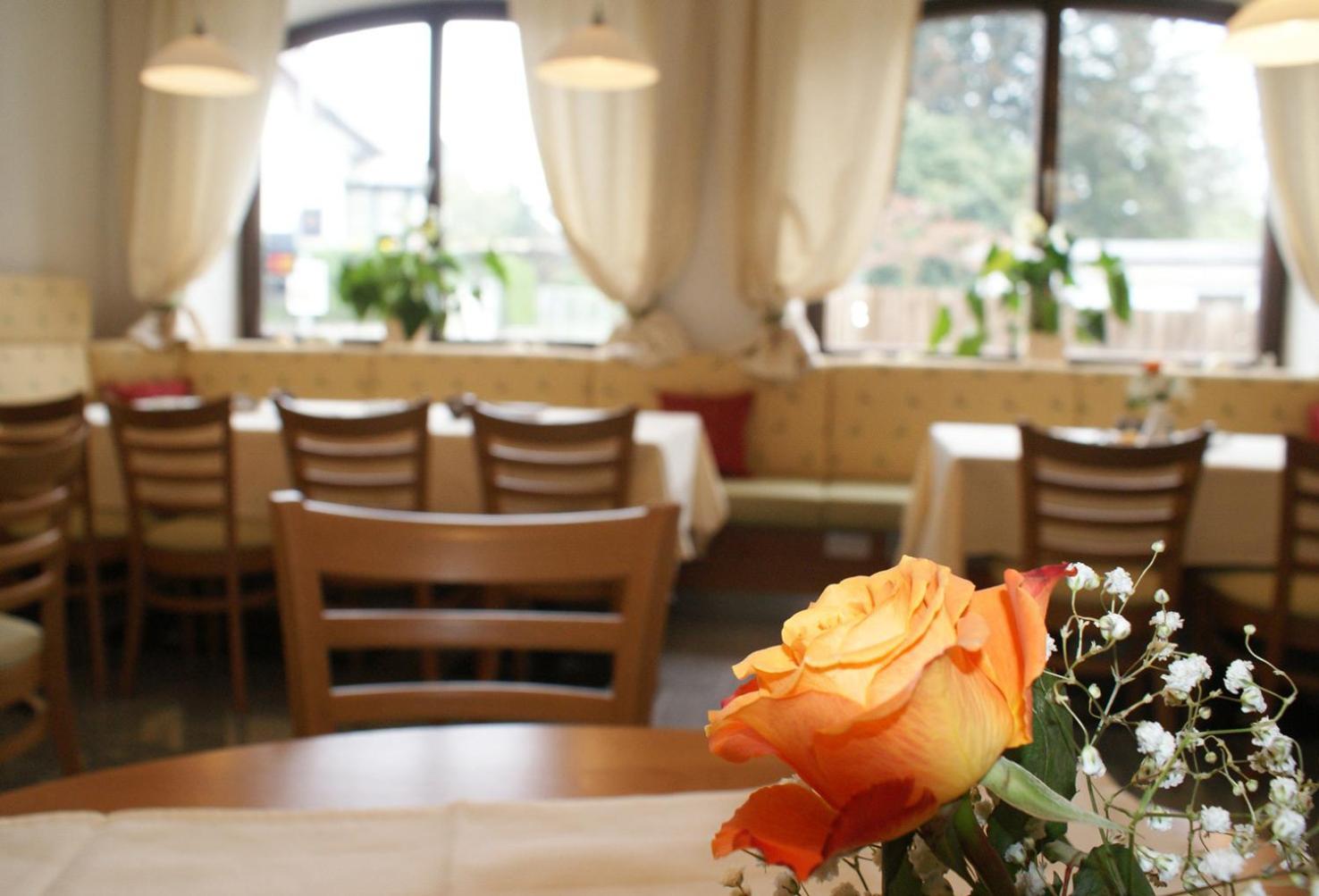 Schillerhof Hotel Garni Vöcklabruck Buitenkant foto